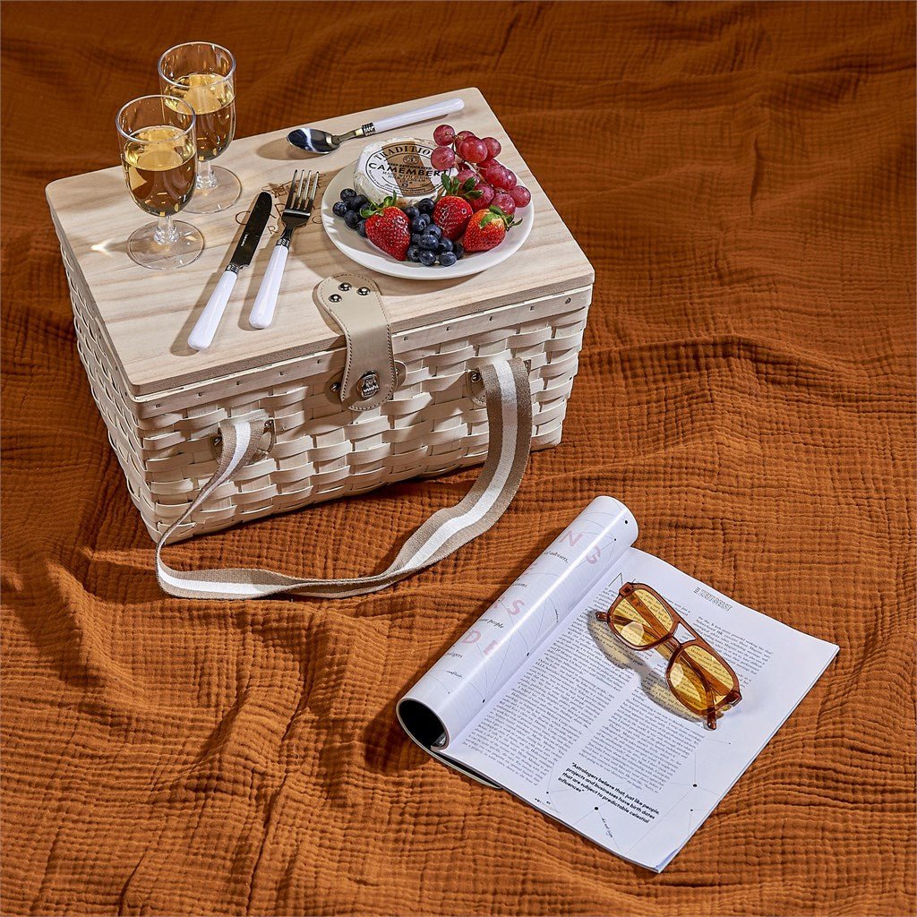 Serendipio Montega 2 - Person Picnic Basket - Brand your company Logo! Get a quote - Promo Lingo