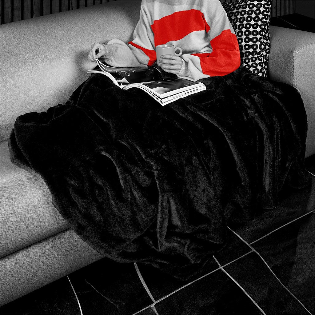 Alex Varga Palazzo Faux Fur Fleece Blanket - Luxurious Comfort - Brand your company Logo! Get a quote - Promo Lingo